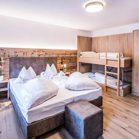 Heidenberger Delle Scuole Aparthotel Colle Isarco