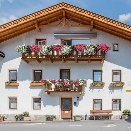 Heidenberger Delle Scuole Aparthotel 3*