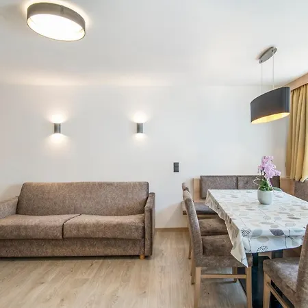 Heidenberger Delle Scuole Aparthotel