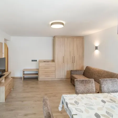 Heidenberger Delle Scuole Aparthotel 3*
